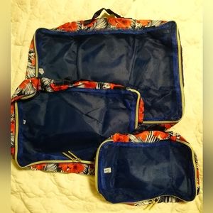 Travel packing cubes